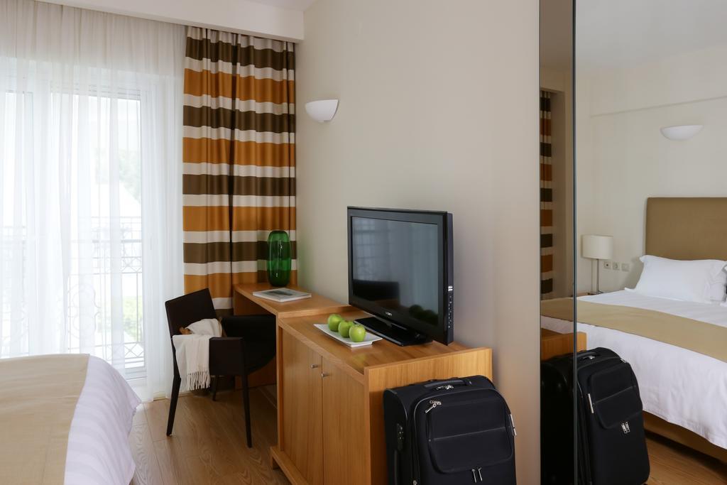 Chloe Luxury Hotel Kesriye Dış mekan fotoğraf